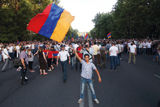 Не стати на граблі насильства