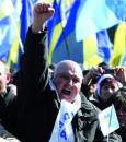 Усе, що треба знати про біло-блакитні протести