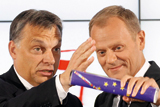 Спиною до східного напрямку