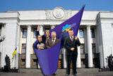 Знову проти. Чому українці повинні проголосувати за
