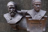 Декомунізація = дерусифікація України