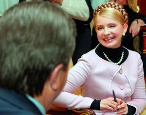 Юлія Тимошенко: "Ось бачите, Вікторе Федоровичу, як треба покращувати життя вже сьогодні"